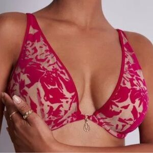 Aubade Fuchsia Floral Lace Bra
